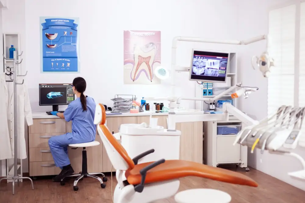 Beneficios de las Cortinas antibacterianas en Clínicas dentales