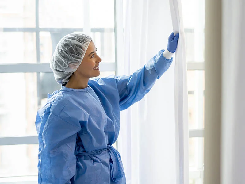 Ventajas del Riel Hotelero para Cortinas Antibacterianas Hospitalarias